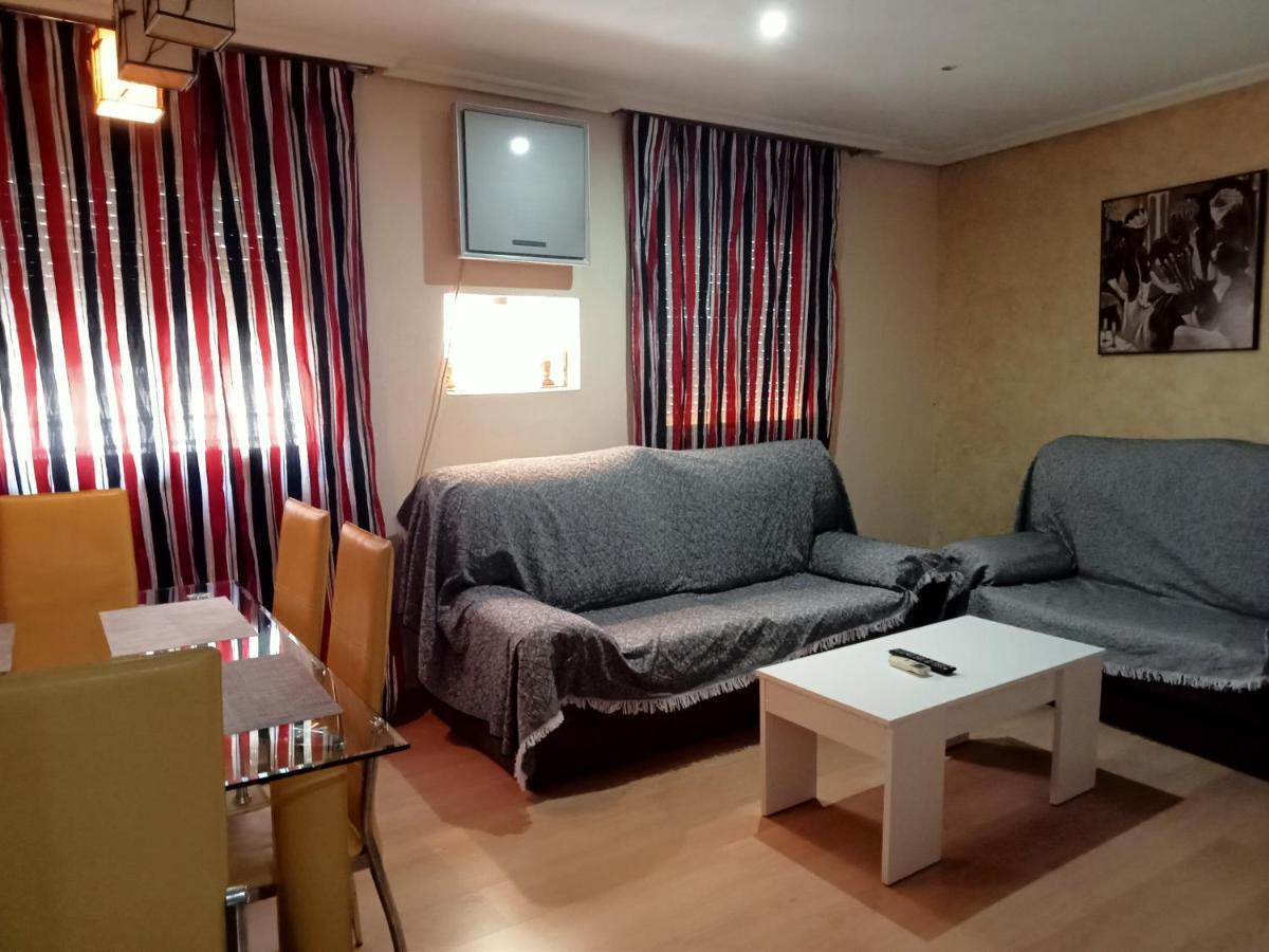 Alojamiento Esencia I Jaén Esterno foto